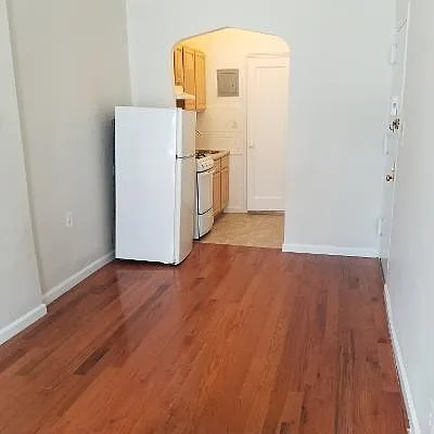 Rented by Prince Real Estate Associates LLC | media 7