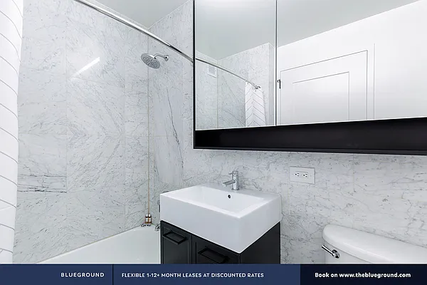 Rented by The Blueground | media 152