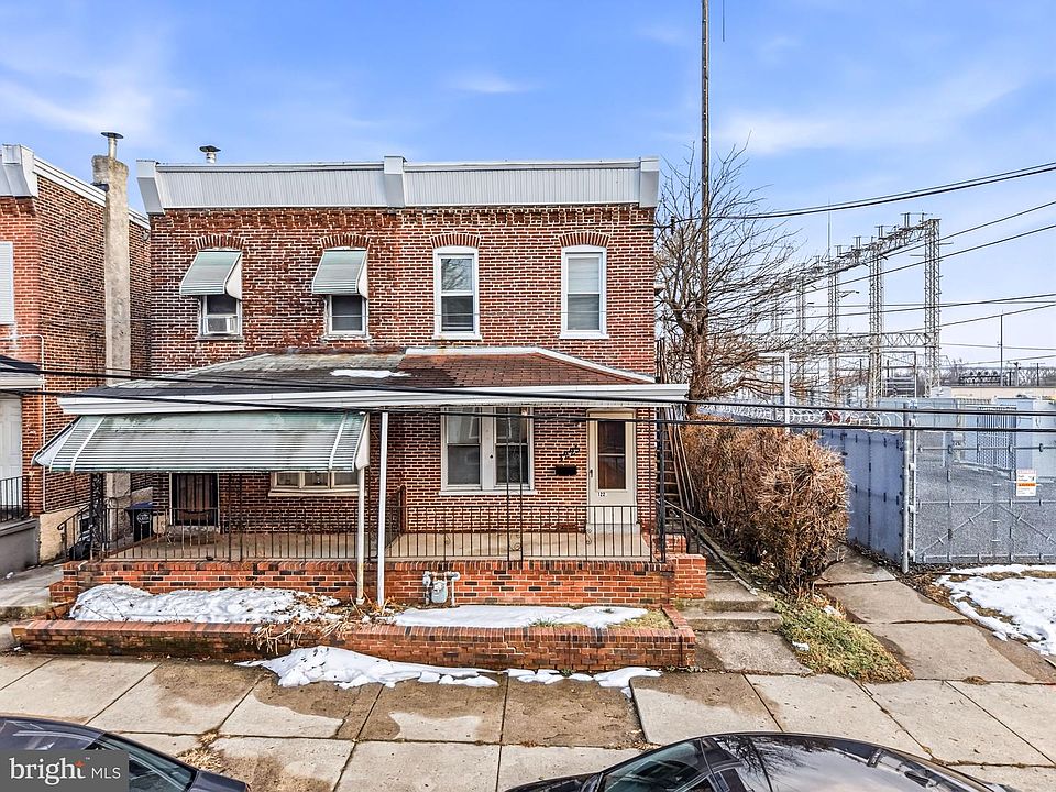 2nd image of 1225 W 7th St
