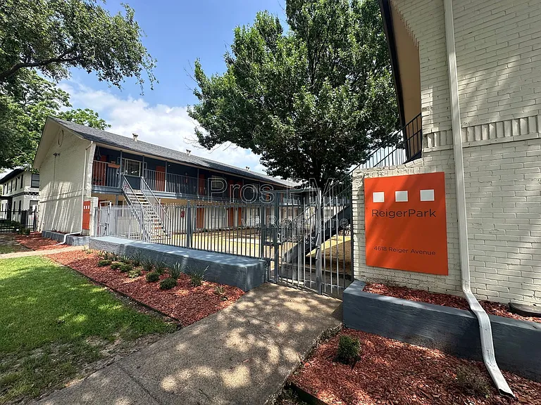 Reiger Park Apartments — Photo 14