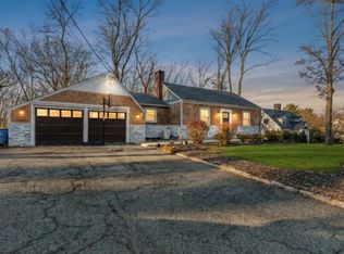 45 Dreahook Rd, Branchburg, NJ 08876