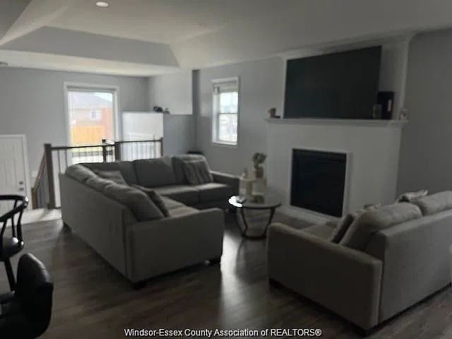 2 bed, $2,600 — Photo 2
