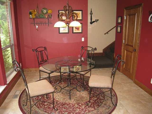 Breakfast Room