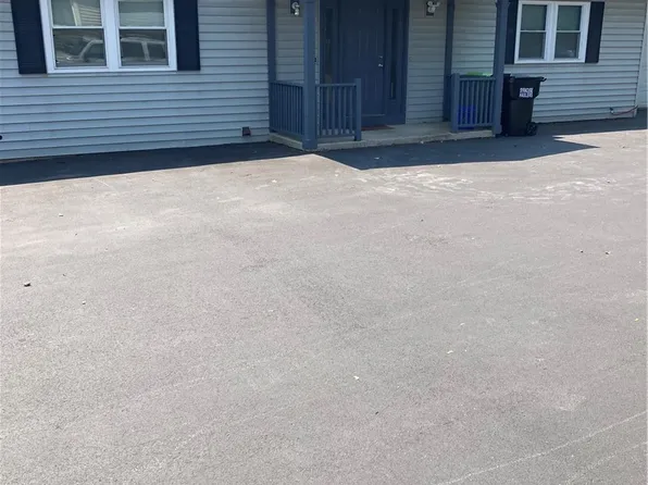 99 Buckley Rd, Liverpool, NY 13088