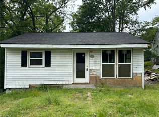 619 Lincoln St, Reidsville, NC 27320