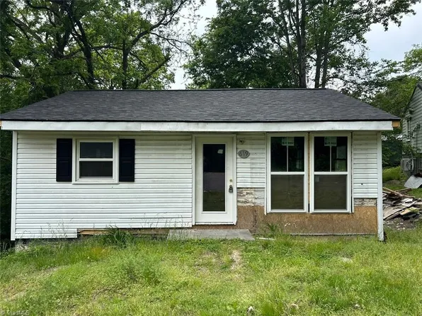 619 Lincoln St, Reidsville, NC 27320