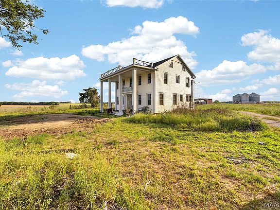 2nd image of 5112 Felder Rd