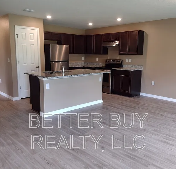49 Brunswick Ln #B — Photo 4
