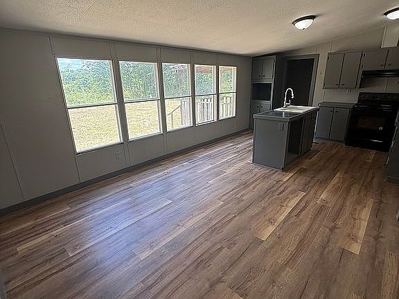 4th image of 152 County Road 4462