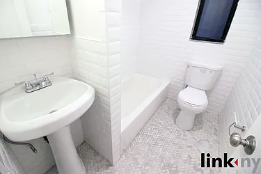 Rented by Link NY Realty