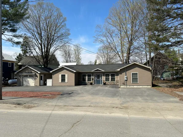 74 Weston Avenue, Madison, ME 04950