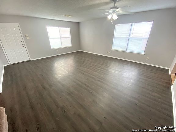 2nd image of 2903 Dixon Plain Dr