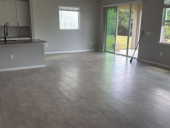 3rd image of 17625 CANTARINA COVE