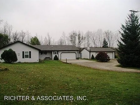 12420 Hibner Rd photo 1