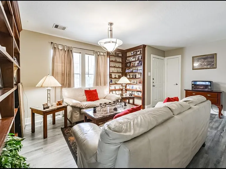 19403 Wann Park Dr — Photo 14