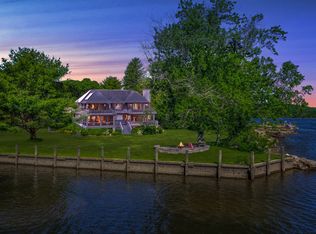 38 Brockway Ferry Rd, Deep River, CT 06417