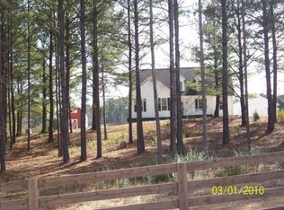 44 Valley Brook Dr, Hogansville, GA 30230