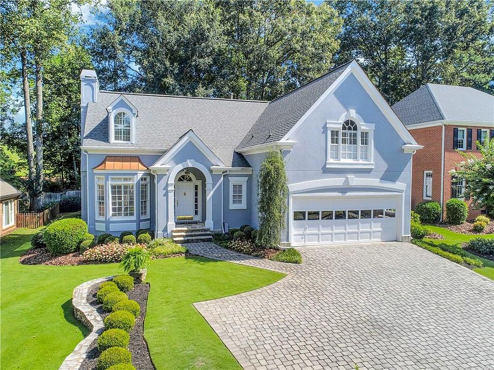 1st image of 4509 Woodhaven NE