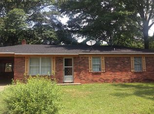 155 Sunnie St, Charleston, MS 38921