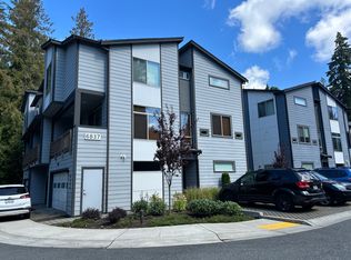 6837 NE 170th St, Kenmore, WA 98028