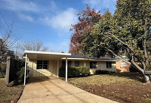3501 Central St Photo 1