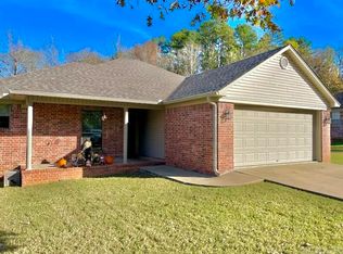 298 Archey Fork Dr, Clinton, AR 72031