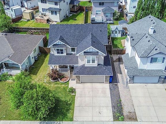 3rd image of 172 W Creek Blvd
