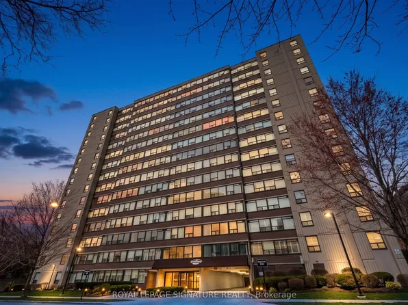 120 Duke St #1503, Hamilton, ON L8P 4T1