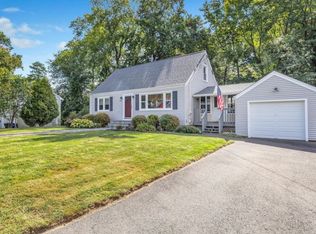 43 Edgemoor Rd, Bridgeport, CT 06606