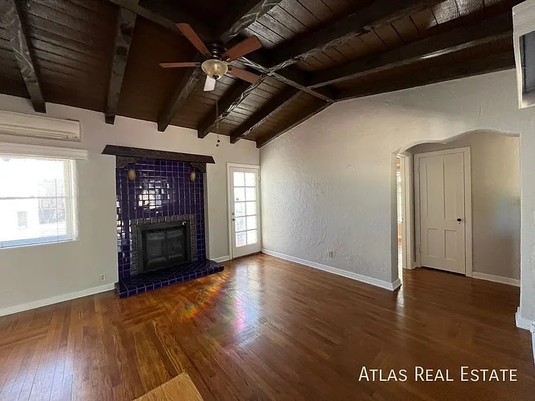 2732 N Martin Ave — Photo 9