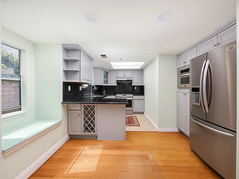 407 E Duarte Rd #C — Photo 11