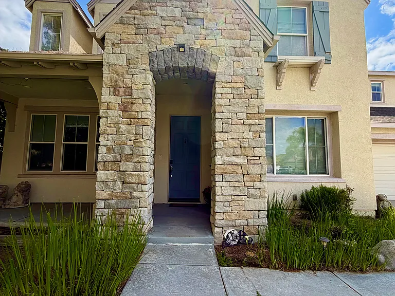 43130 Calle Camellia — Photo 3