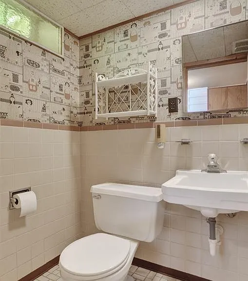 11480 Hanford Dr — Photo 21