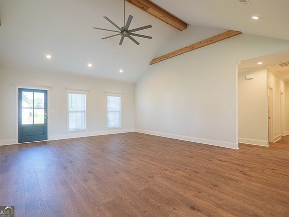 5th image of 3920 Bull Run