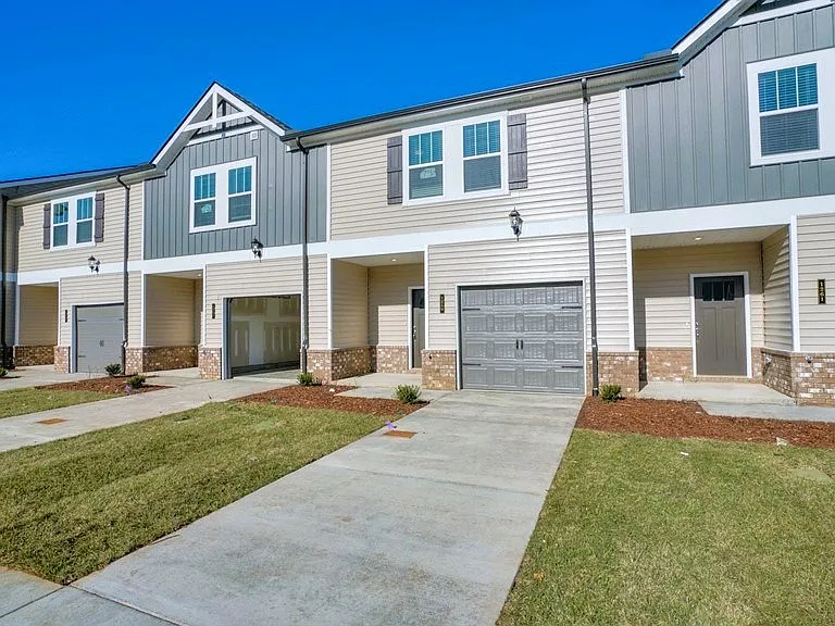 1259 W End Station Dr — Photo 1