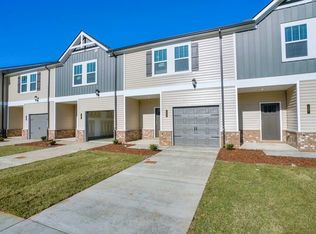 1259 W End Station Dr, Lebanon, TN 37087