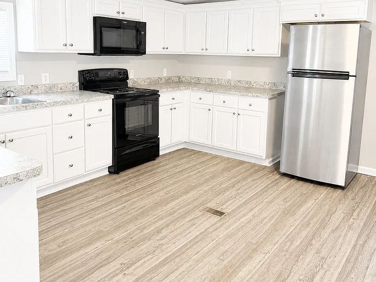 6958 Alfred Rd — Photo 9
