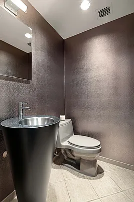 Bathroom, photo 2