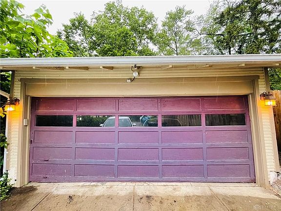 5th image of 121 Valleyview Dr