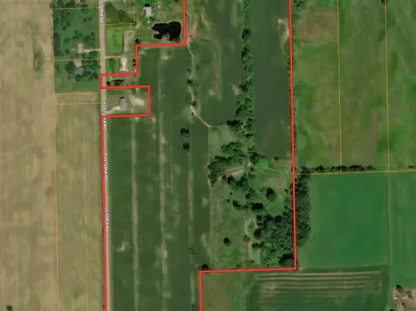 7451 Fostoria Rd, Mayville, MI 48744