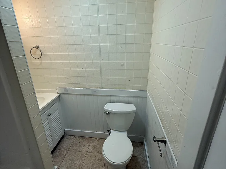 13 Forest Ave #2 — Photo 6