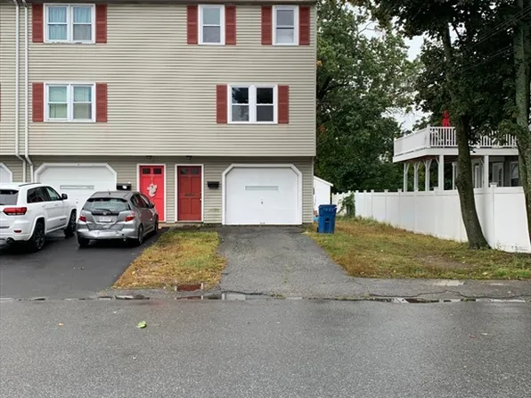 111 Cambridge St #D, Lawrence, MA 01843