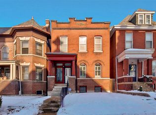 3863 Flad Ave, Saint Louis, MO 63110