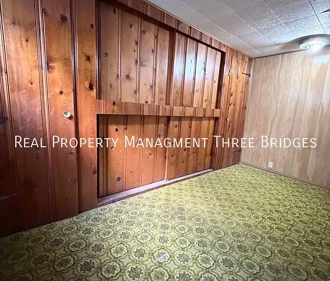 35 S Barat Ave — Photo 3
