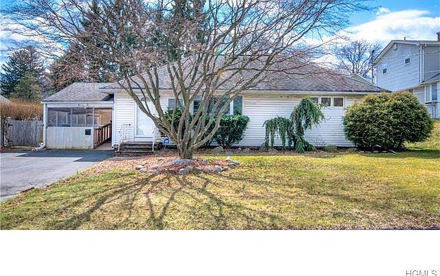 1st image of 31 Jones Dr