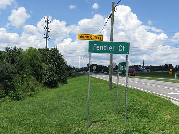 3rd image of 1562 Fendler Ct Lot 0