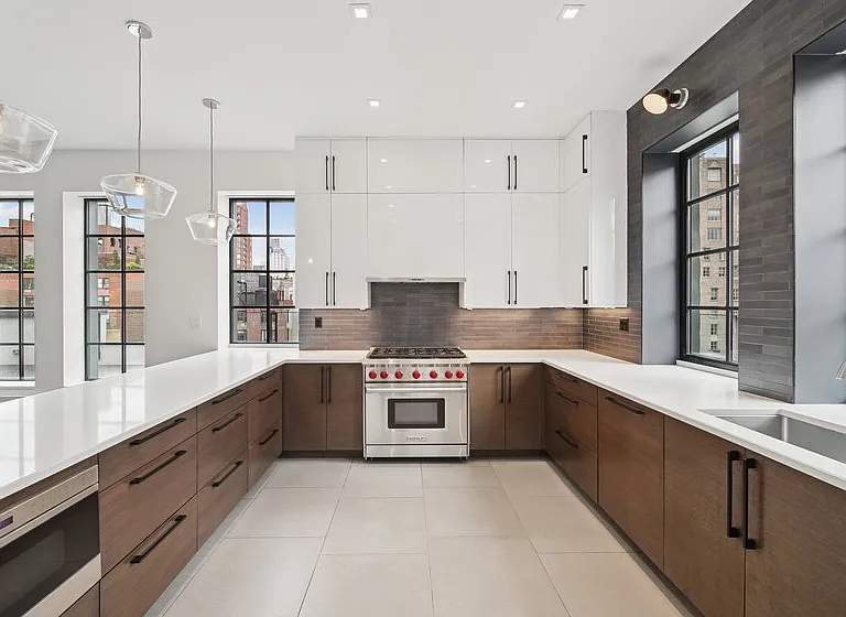 151 E 80th St #PHA — Photo 31
