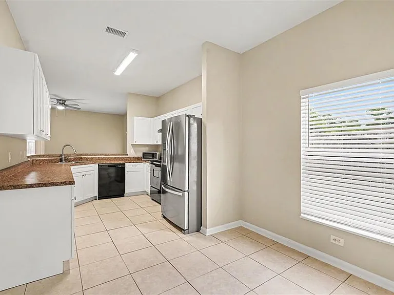 8301 N Marks St — Photo 10