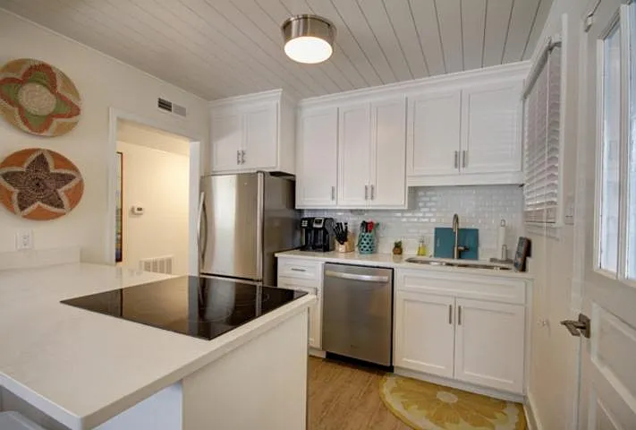 515 Carolina Blvd #A — Photo 11
