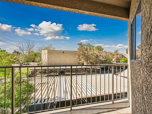 3rd image of 1352 E Highland Ave Unit 201